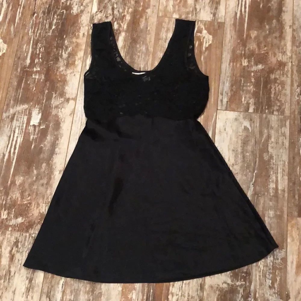 Vintage Label Victorias Secret Nighty or Slip Lace and Silk XS